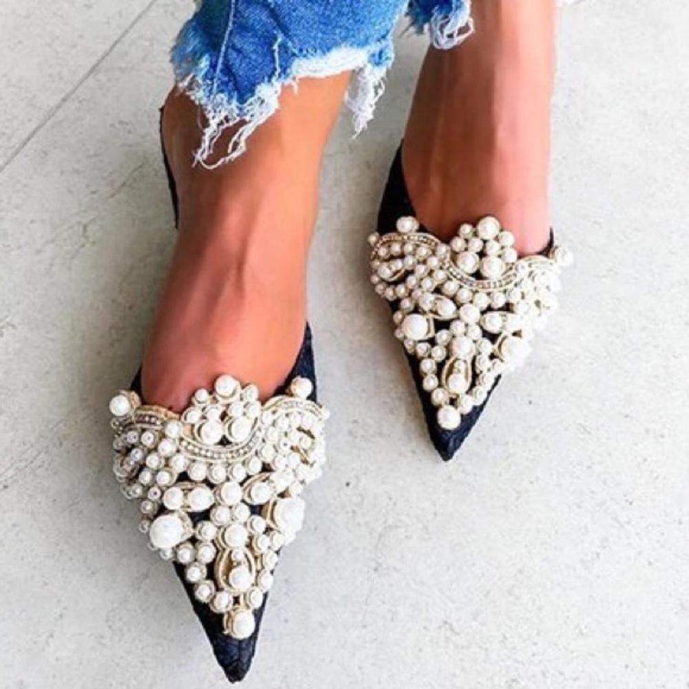 Elegant Black Pearl Embellished Heels